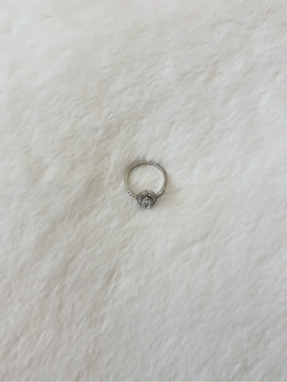 5/$15 🩷 MUST BUNDLE Silver Marquise Style Halo Crystal Ring - Women Jewelry